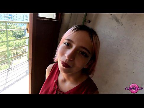 ❤️ Studentessa sensuale succhia uno sconosciuto nell'Outback - Sborra sulla sua faccia Pornoal it.aircoolershop.top ❌❤